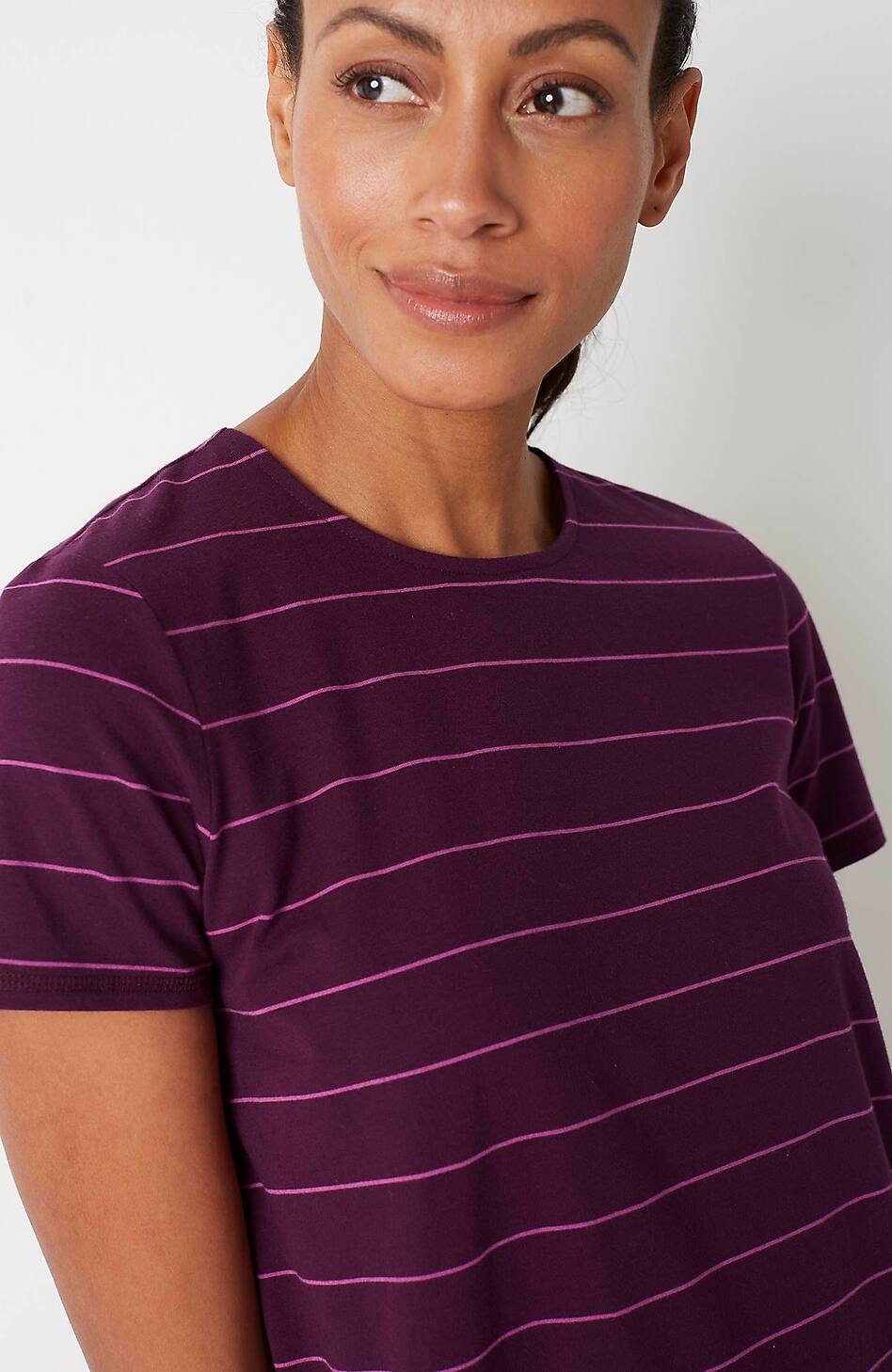 12672-Fit-Progress-Shirttail-Tee-125.jpg Fit Progress Shirttail Tee