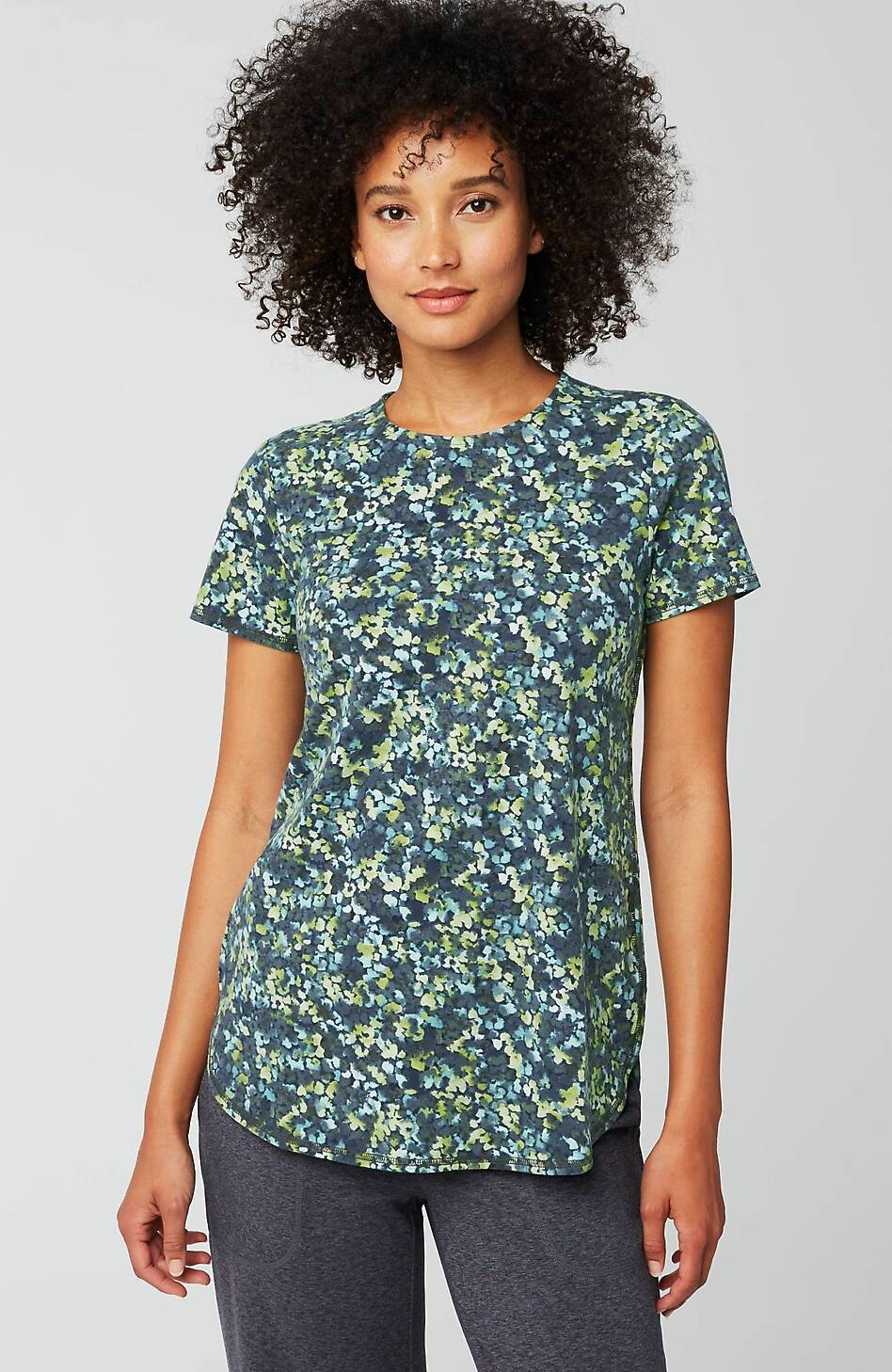 12672-Fit-Progress-Shirttail-Tee-46.jpg Fit Progress Shirttail Tee