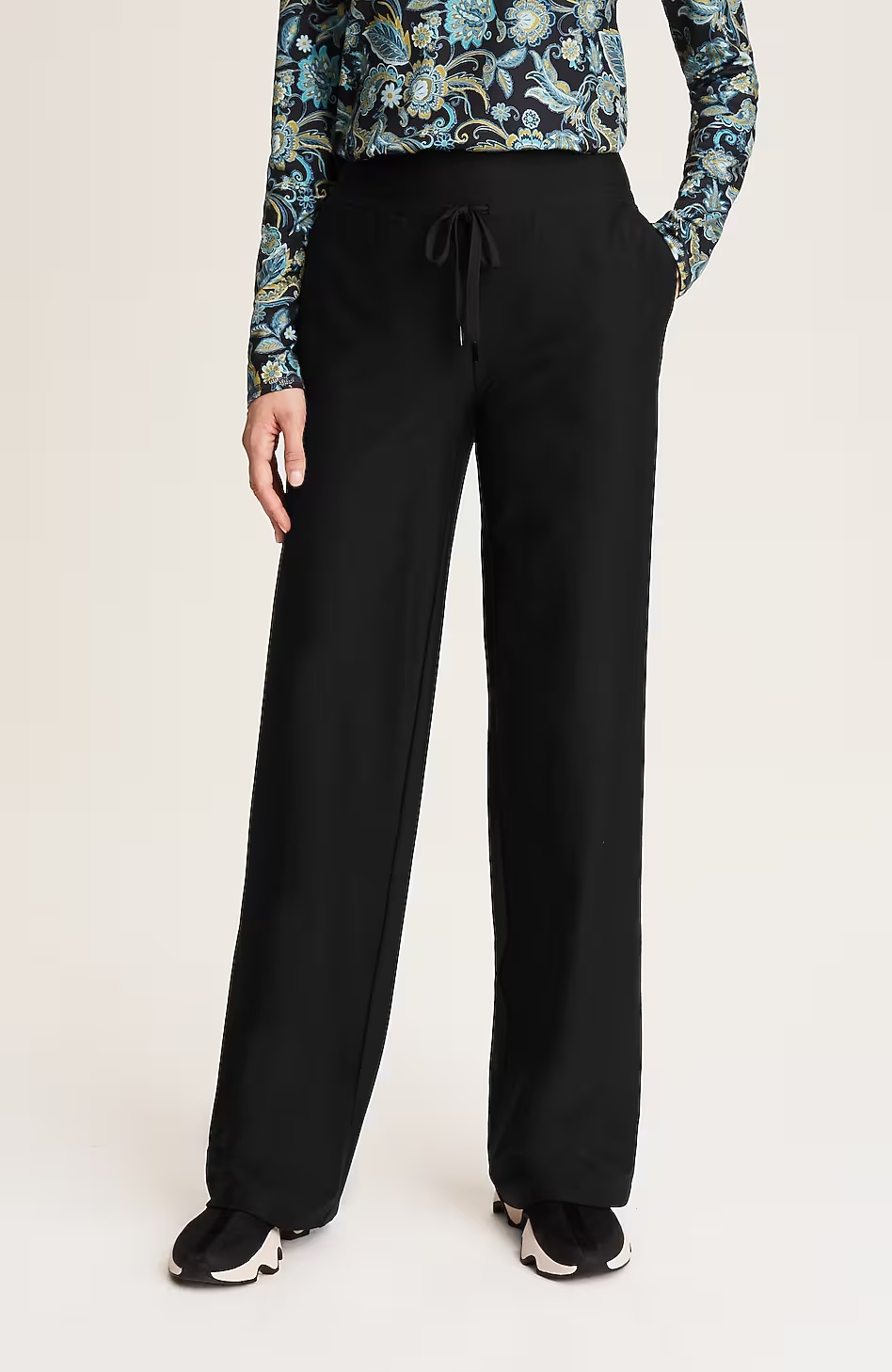 14055-Fit-Stretch-Knit-Wide-Leg-Pants-5.jpg Fit Stretch-Knit Wide-Leg Pants