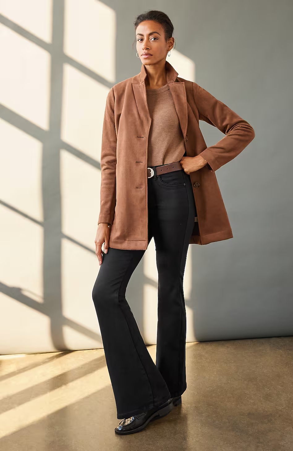 high-rise curved-pocket flare jeans