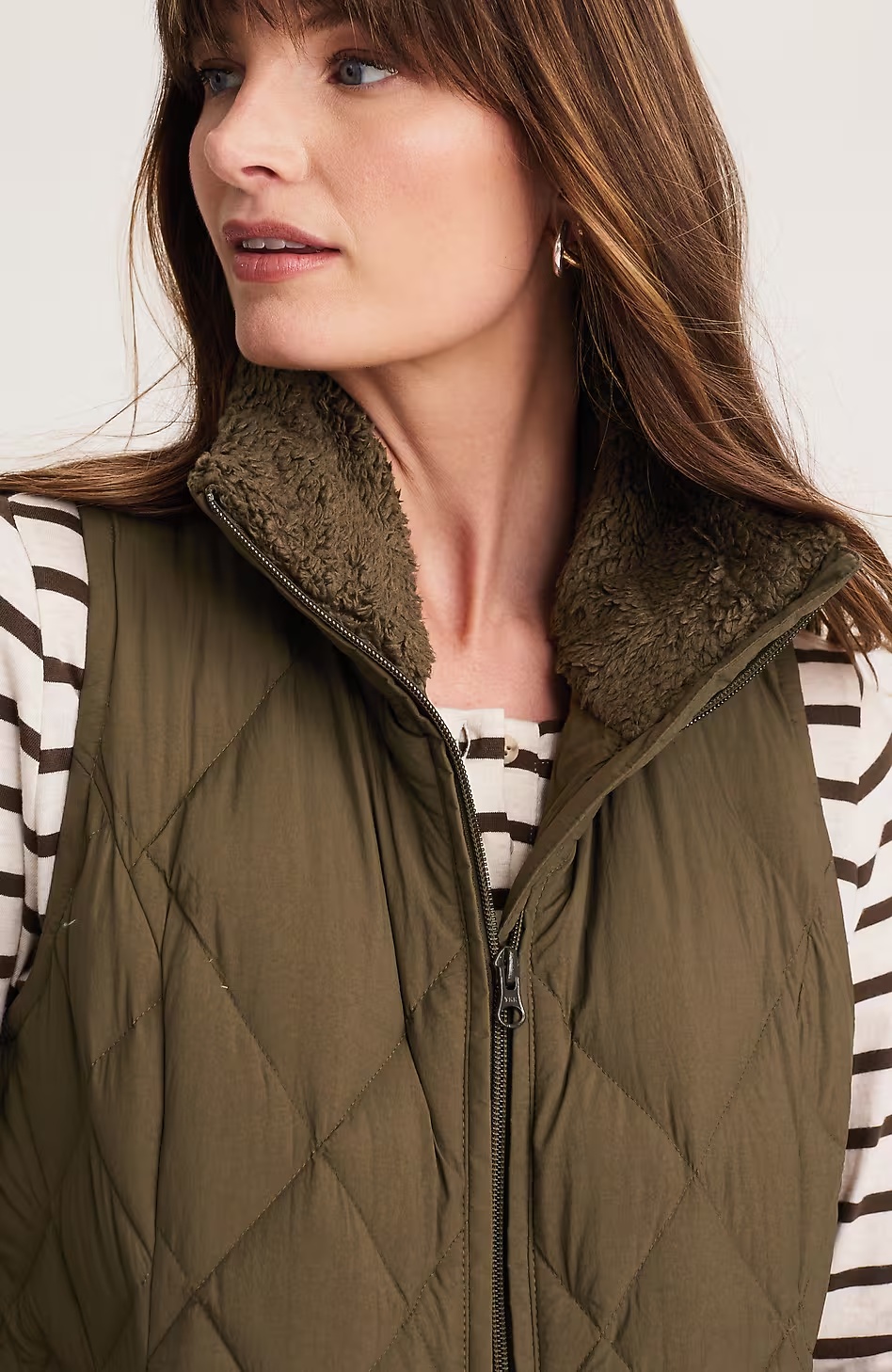 18182-Diamond-Quilted-Puffer-Vest-7.jpg Diamond-Quilted Puffer Vest