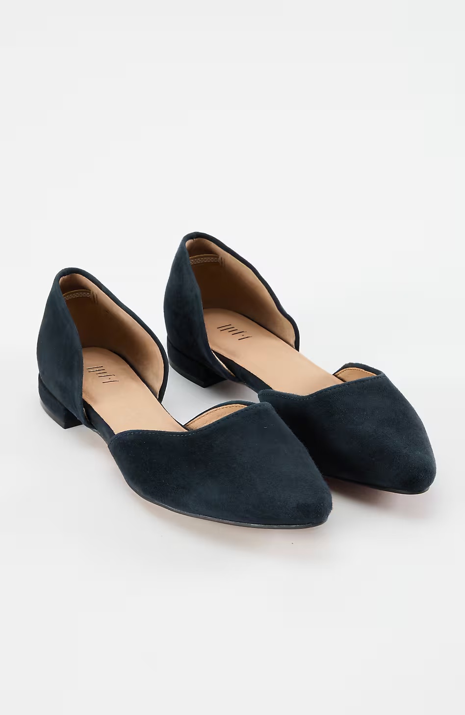 2041-Sutton-D-Orsay-Flats-10.jpg Sutton D'Orsay Flats