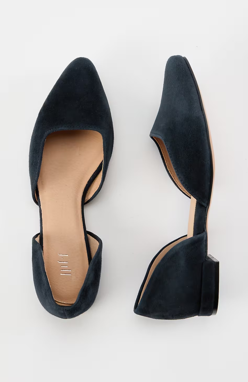 2041-Sutton-D-Orsay-Flats-24.jpg Sutton D'Orsay Flats