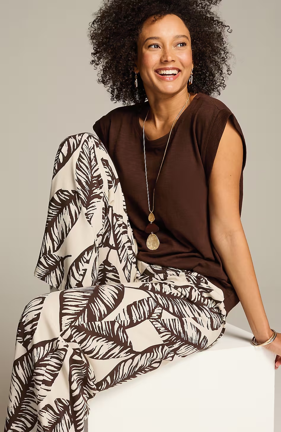 32703-Rib-Trimmed-Tee-7.jpg Rib-Trimmed Tee