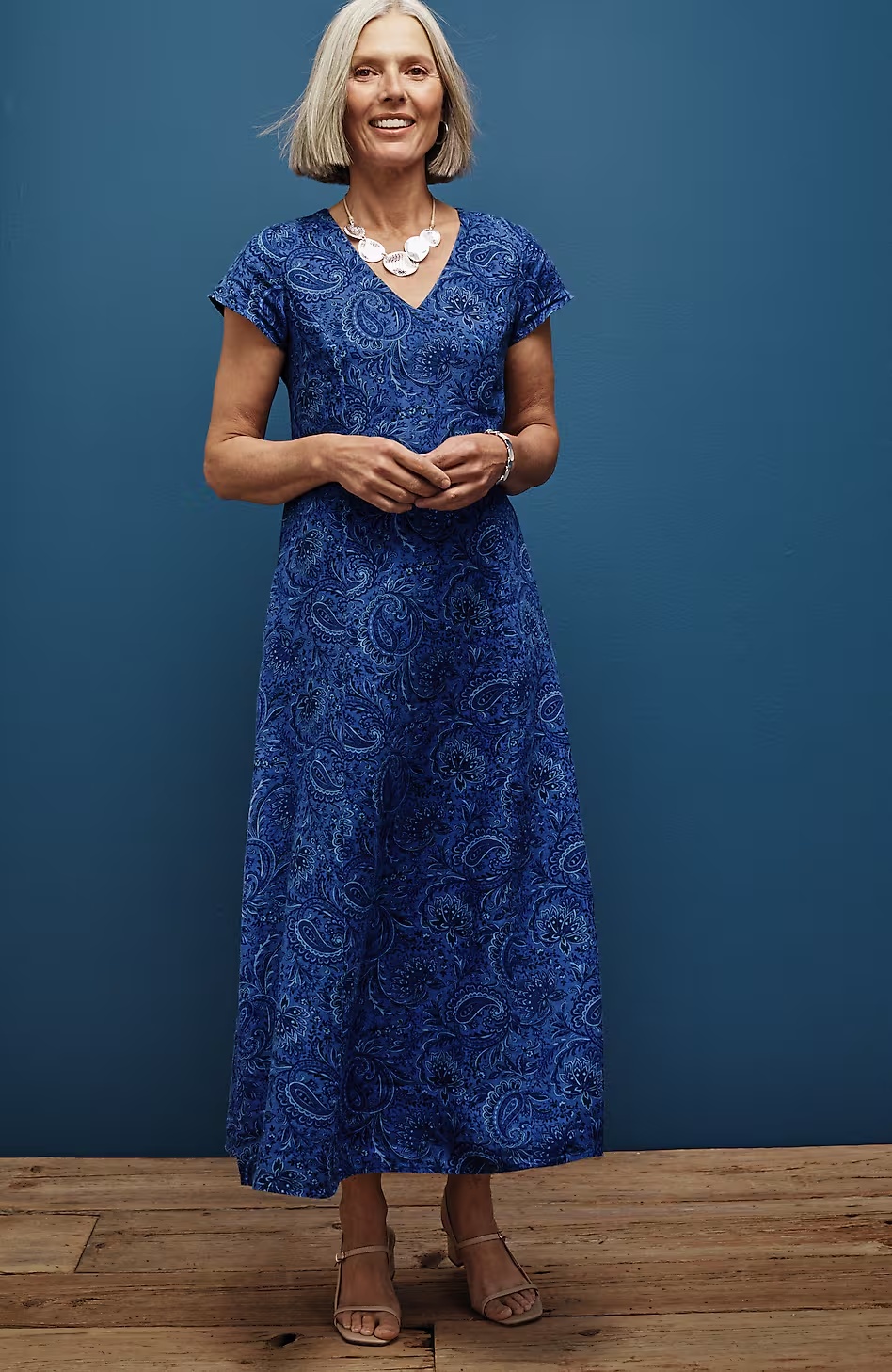 42176-Linen-V-Neck-Maxi-Dress-7.jpg Linen V-Neck Maxi Dress