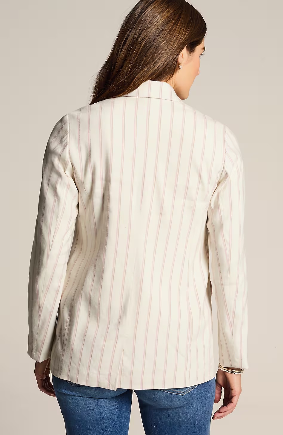 45421-Linen-Stretch-Double-Breasted-Blazer-3.jpg Linen-Stretch Double-Breasted Blazer