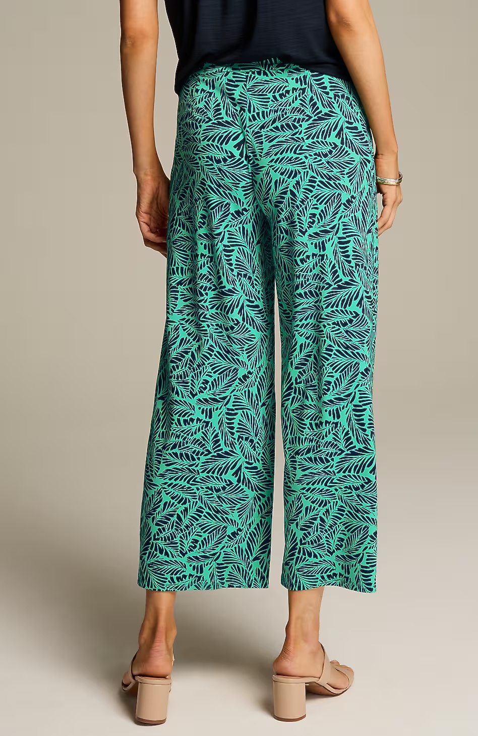 47682-Wearever-Wide-Leg-Knit-Crops-30.jpg Wearever Wide-Leg Knit Crops