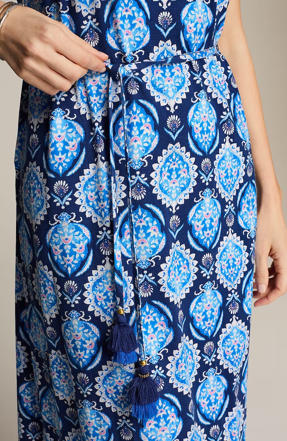 65511-Cap-Sleeve-Maxi-Dress-21.jpg Cap-Sleeve Maxi Dress