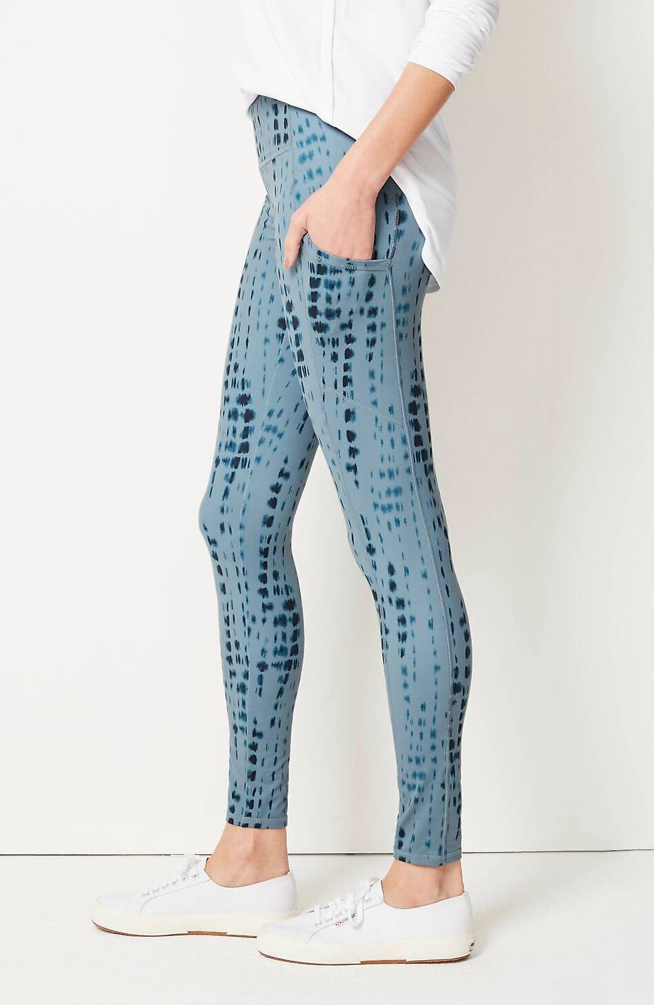 68665-Fit-High-Rise-Performance-Leggings-13.jpg Fit High-Rise Performance Leggings
